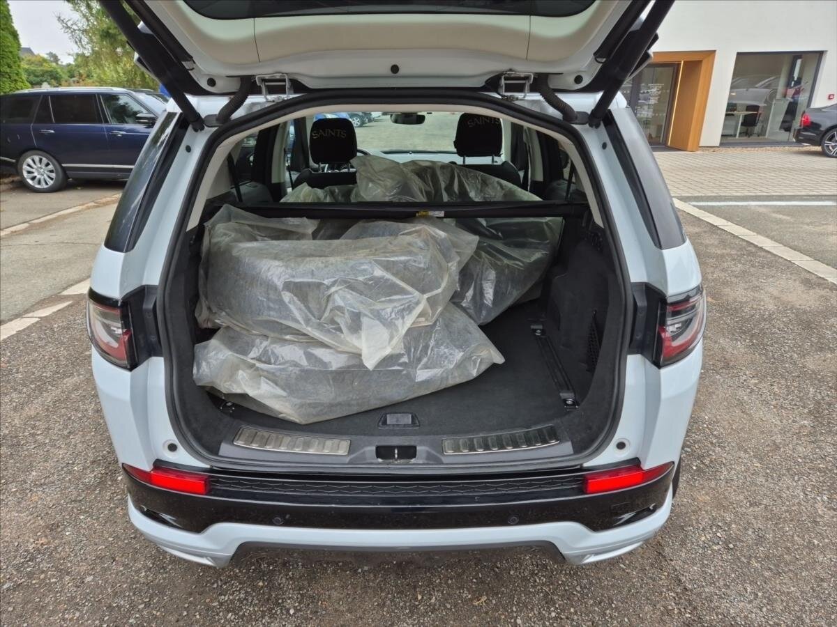 Land Rover Discovery Sport SUV 2,0 l 132 kw
