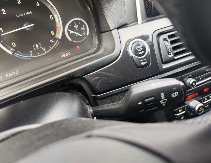 BMW Řada 5 Sedan / Limuzína 2,0 l 140 kw