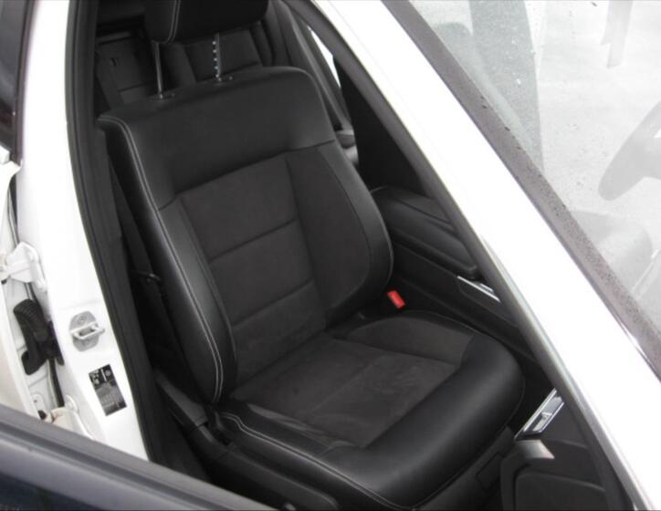 Mercedes-Benz Třídy E 13