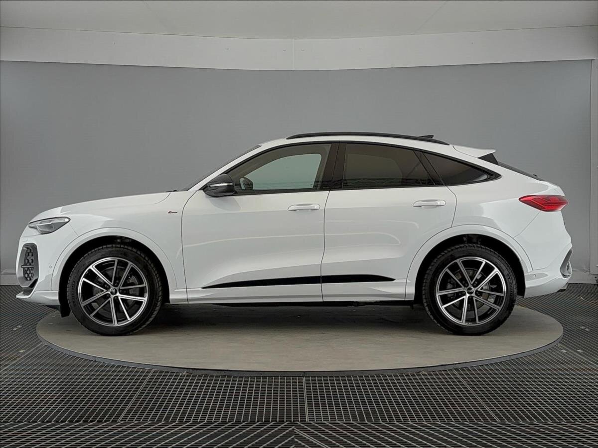 Audi Q5 SUV / Terénní 2,0 l 150 kw