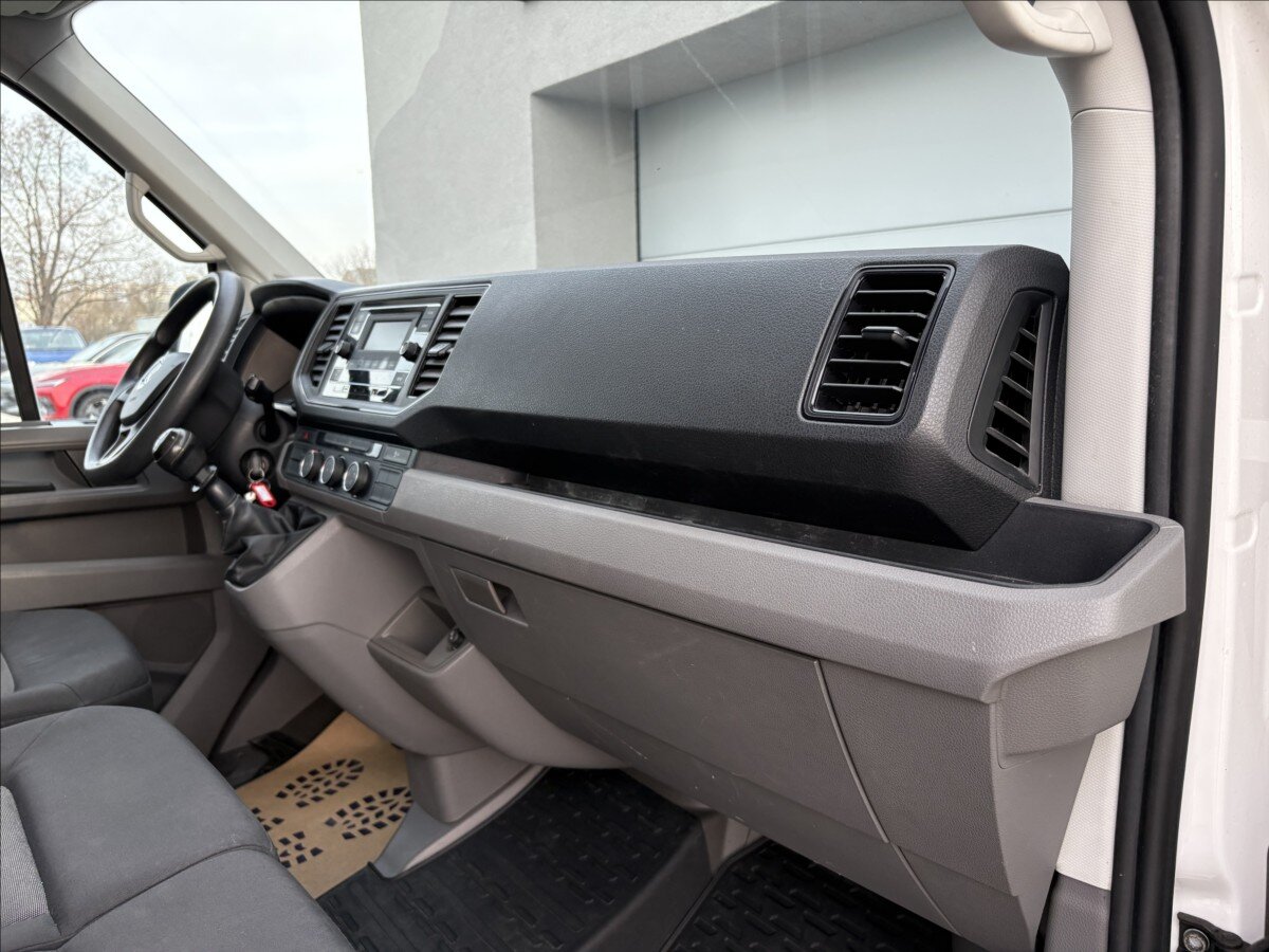 Volkswagen Crafter Skříň 2,0 l 103 kw