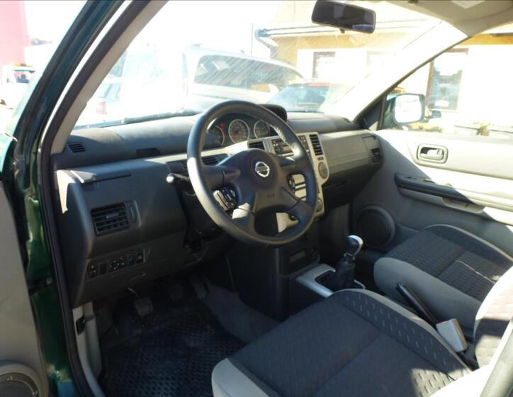 Nissan X-Trail 14