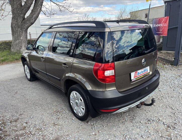 Škoda Yeti SUV / Terénní 1,2 l 77 kw