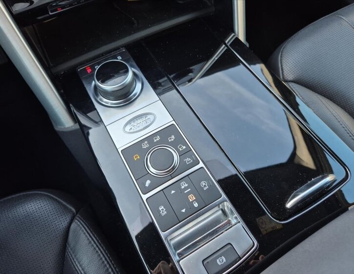 Land Rover Discovery SUV / Terénní 3,0 l 225 kw