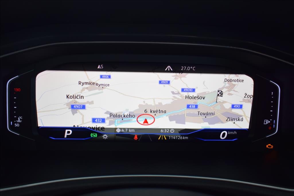 Volkswagen T-Roc SUV / Terénní 2,0 l 140 kw