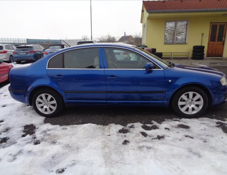 Škoda Superb Sedan 1,9 l 96 kw