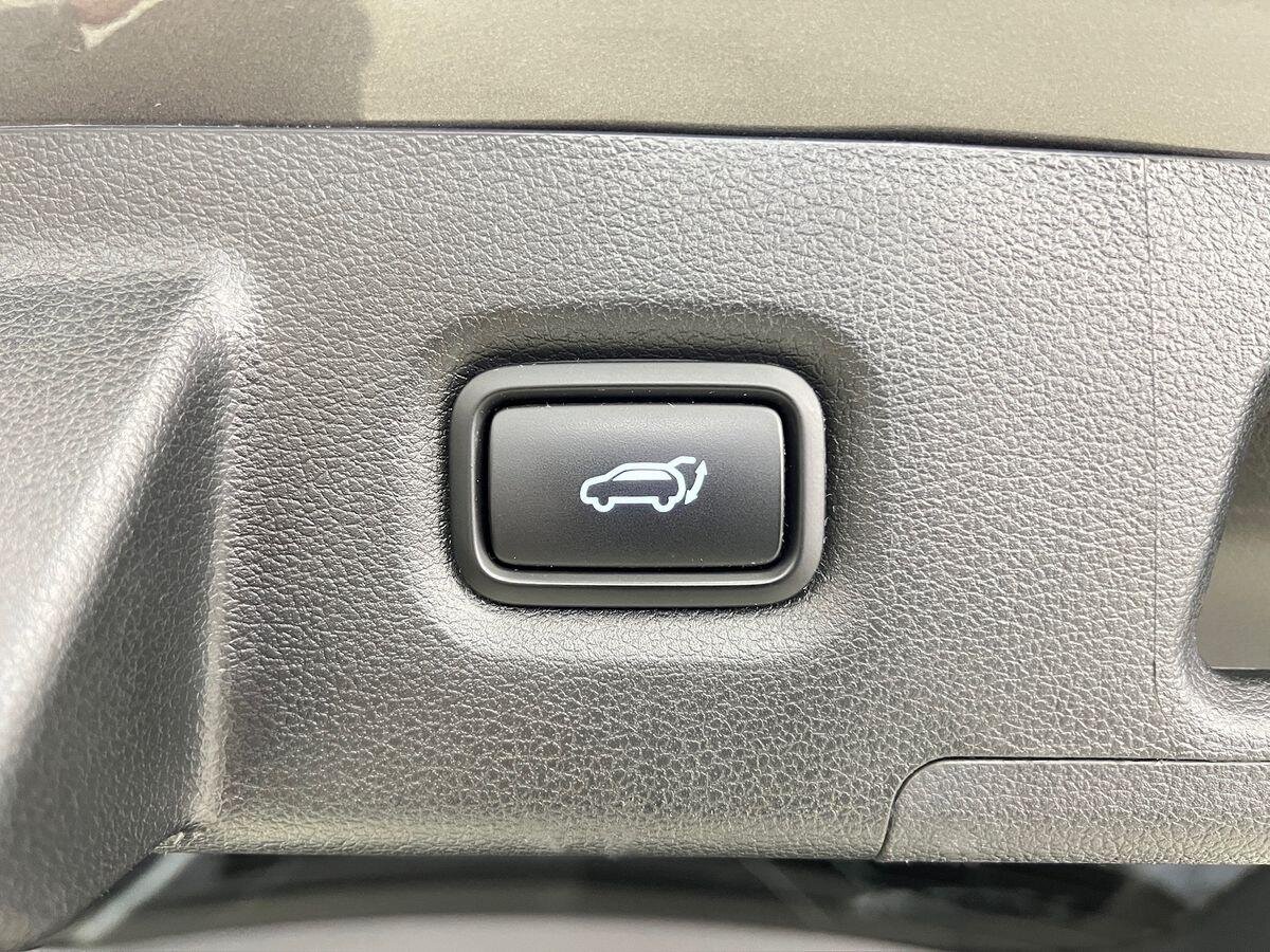 Hyundai Santa Fe SUV / Terénní 2,2 l 147 kw