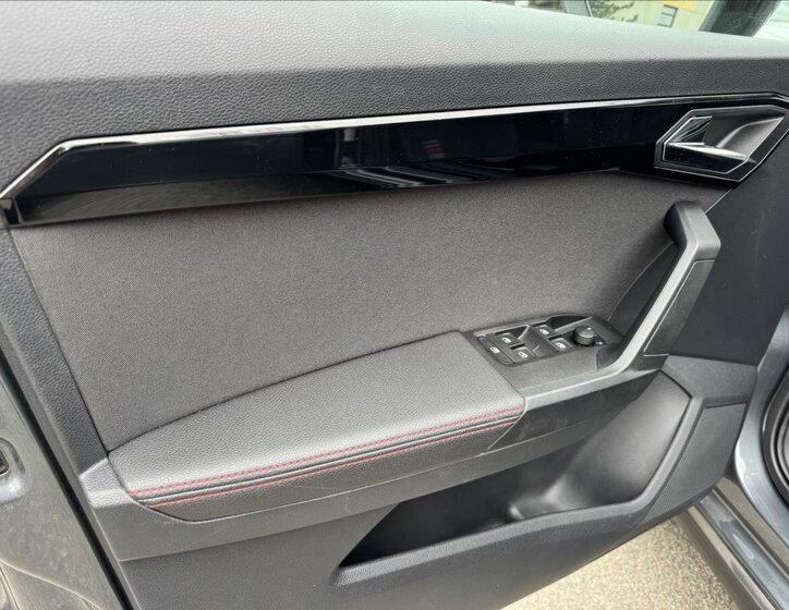 Seat Arona Hatchback 1,6 l 85 kw