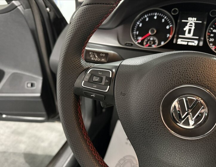 Volkswagen Passat Kombi 1,4 l 90 kw