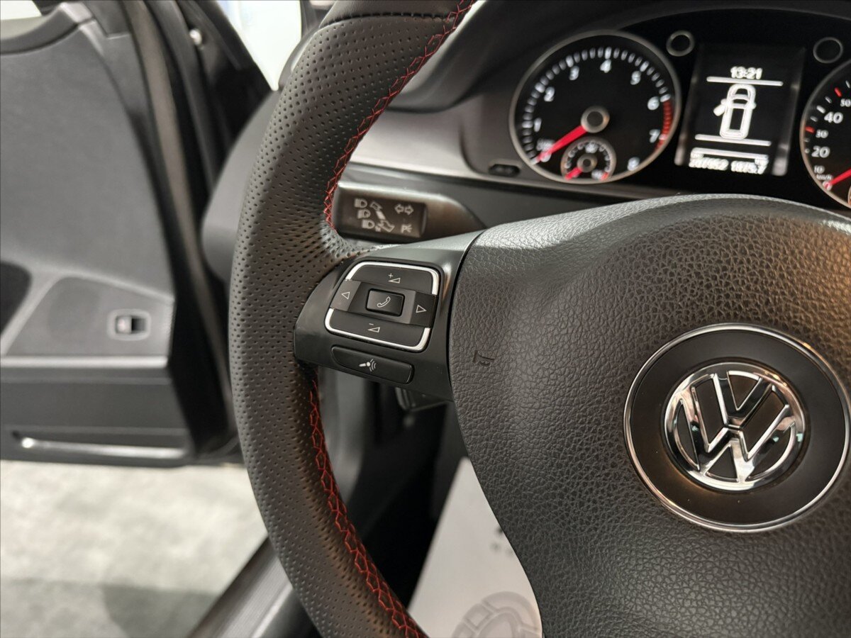 Volkswagen Passat Kombi 1,4 l 90 kw