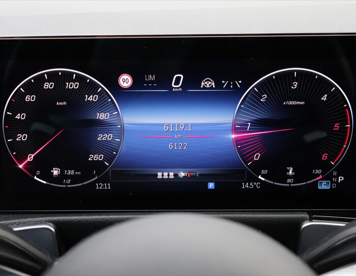 Mercedes-Benz GLB SUV 2,0 l 110 kw