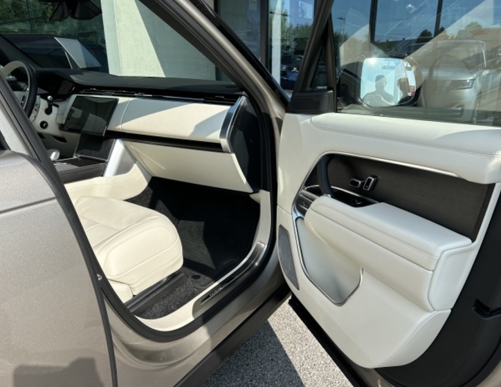 Land Rover Range Rover 23