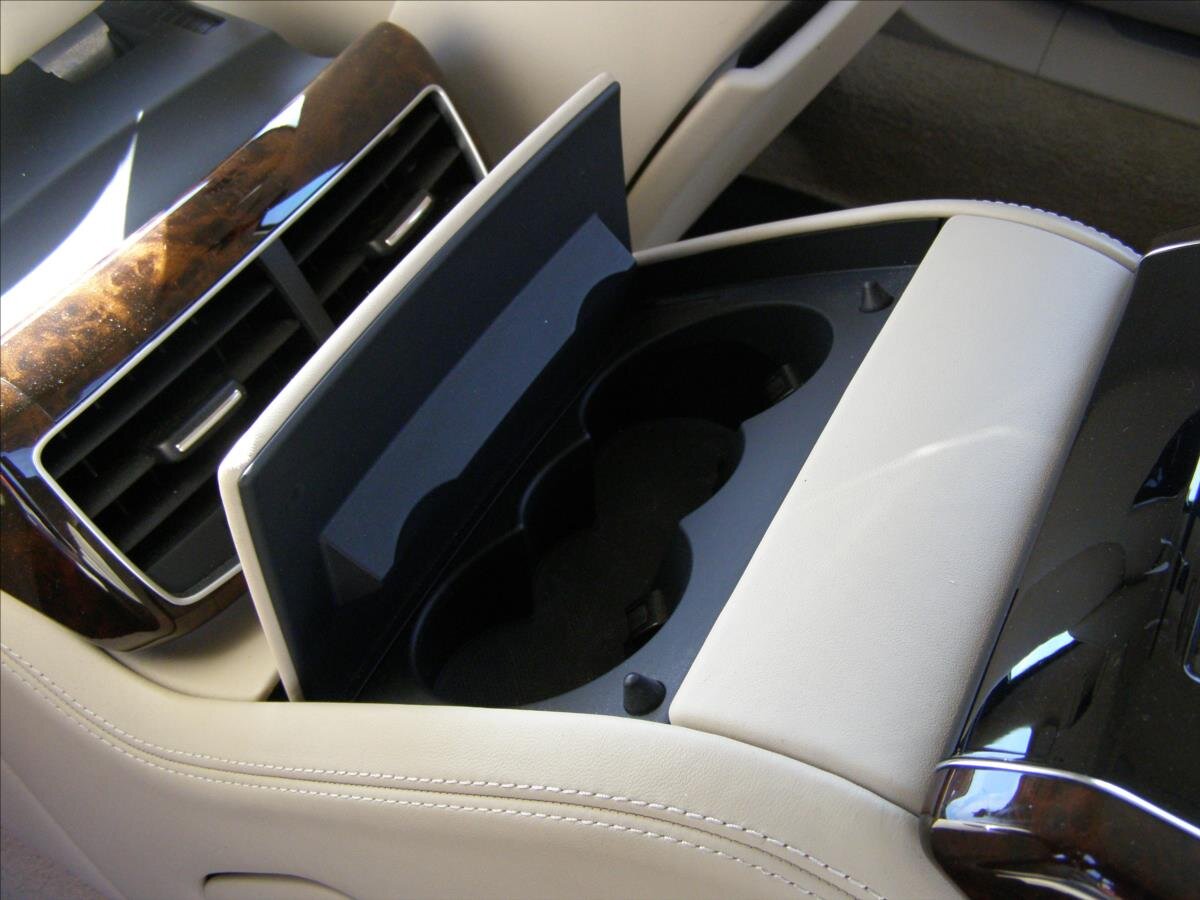 Audi A8 Sedan / Limuzína 6,3 l 368 kw