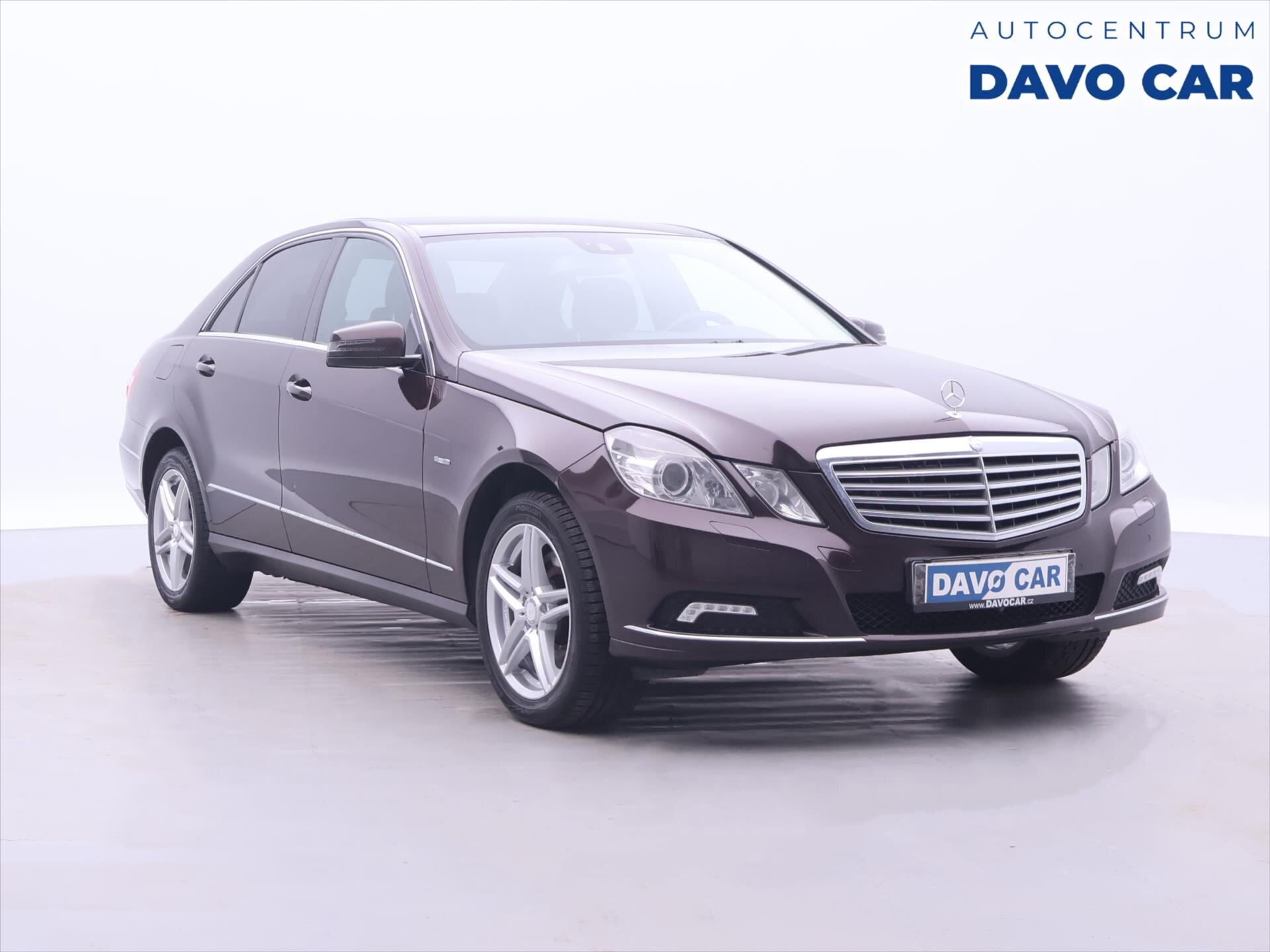 Mercedes-Benz Třídy E Sedan / Limuzína 3,5 l 215 kw