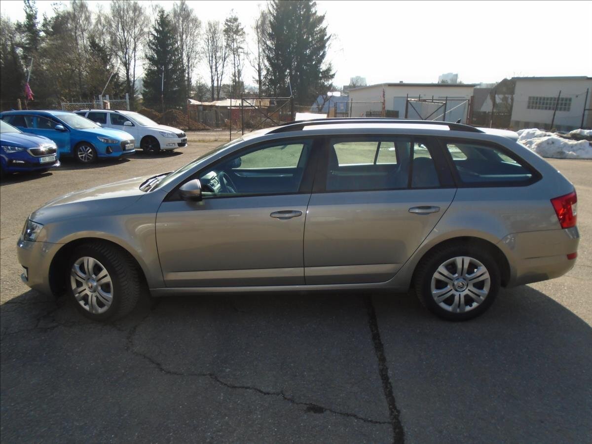Škoda Octavia Kombi 1,6 l 77 kw