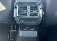 Škoda Karoq SUV / Terénní 1,5 l 110 kw