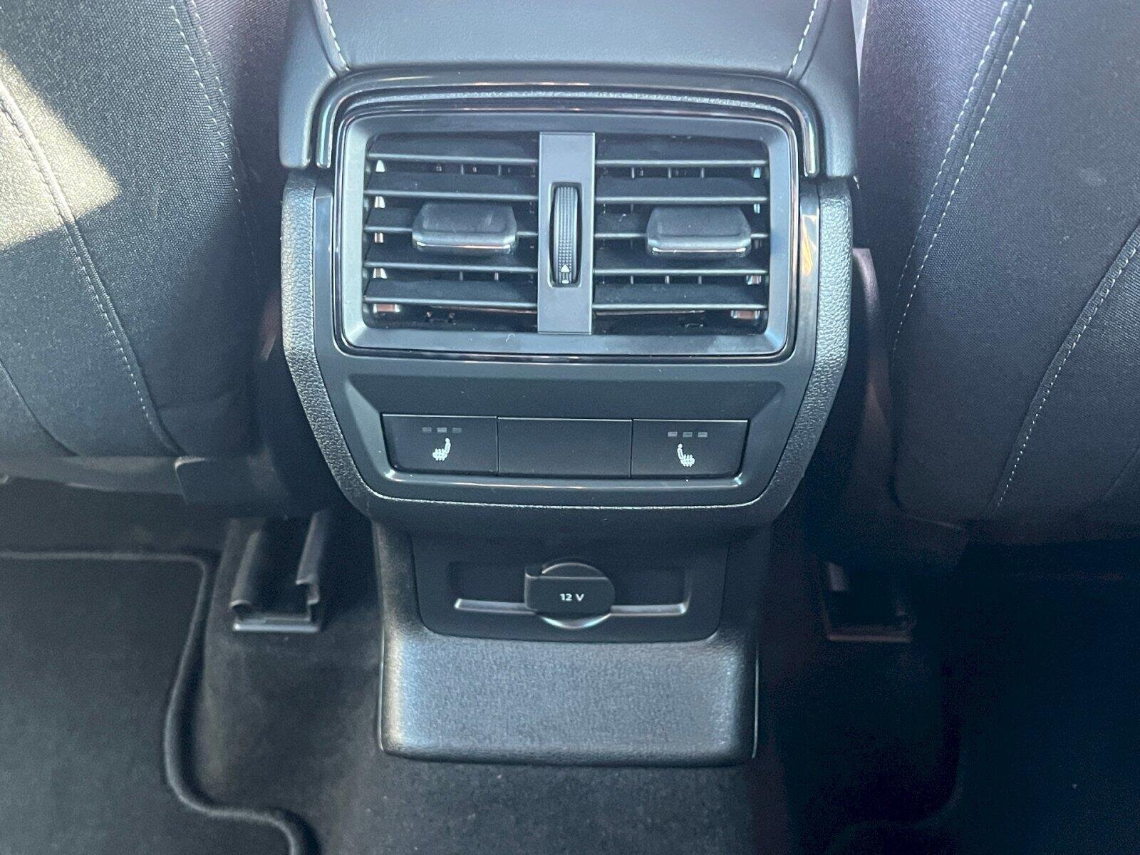 Škoda Karoq SUV / Terénní 1,5 l 110 kw