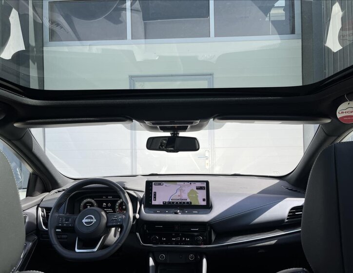 Nissan Qashqai SUV / Terénní 1,3 l 116 kw