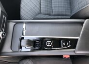 Volvo XC60 SUV / Terénní 2,0 l 145 kw