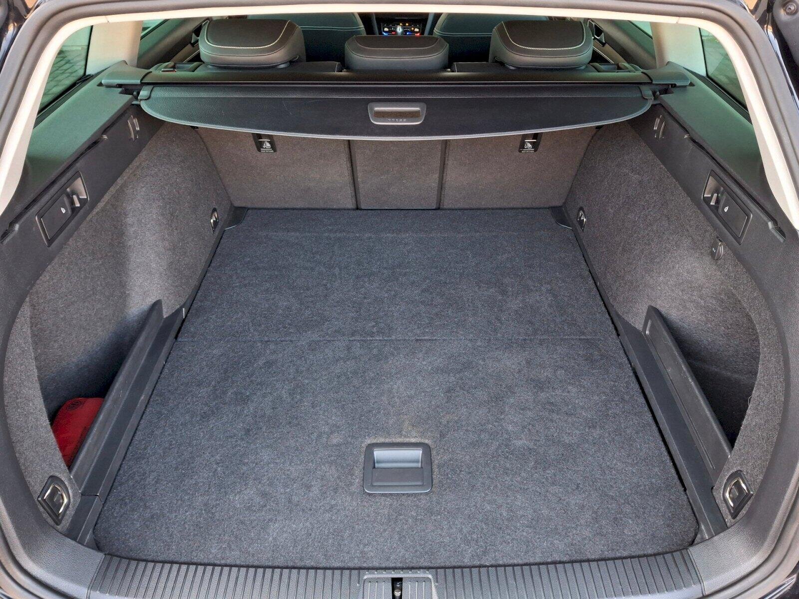 Volkswagen Passat Kombi 1,5 l 110 kw