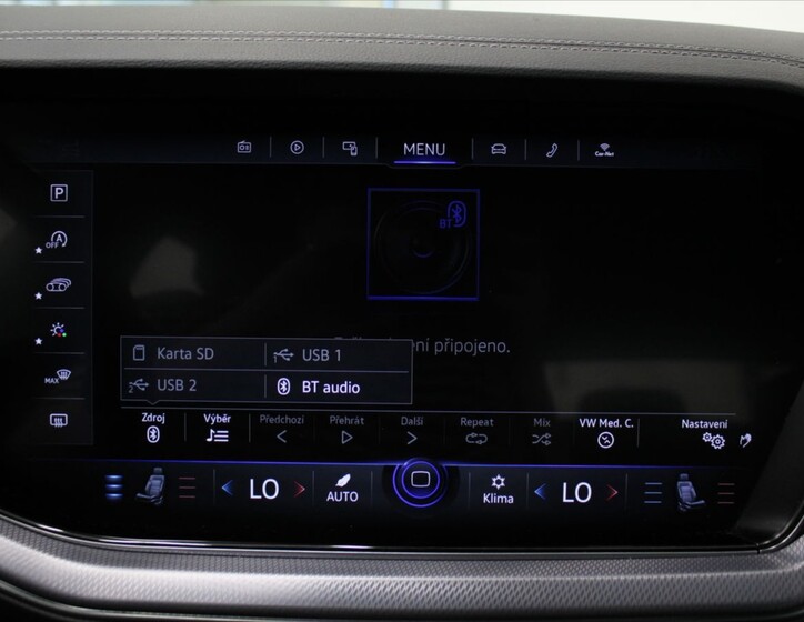 Volkswagen Touareg 14