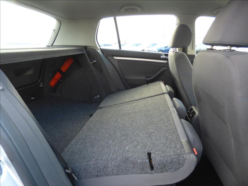 Volkswagen Golf Hatchback 1,6 l 75 kw