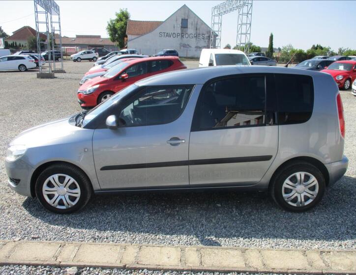 Škoda Roomster 8