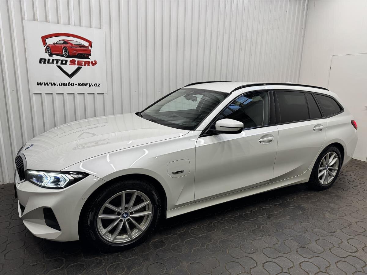 BMW Řada 3 Kombi 2,0 l 215 kw
