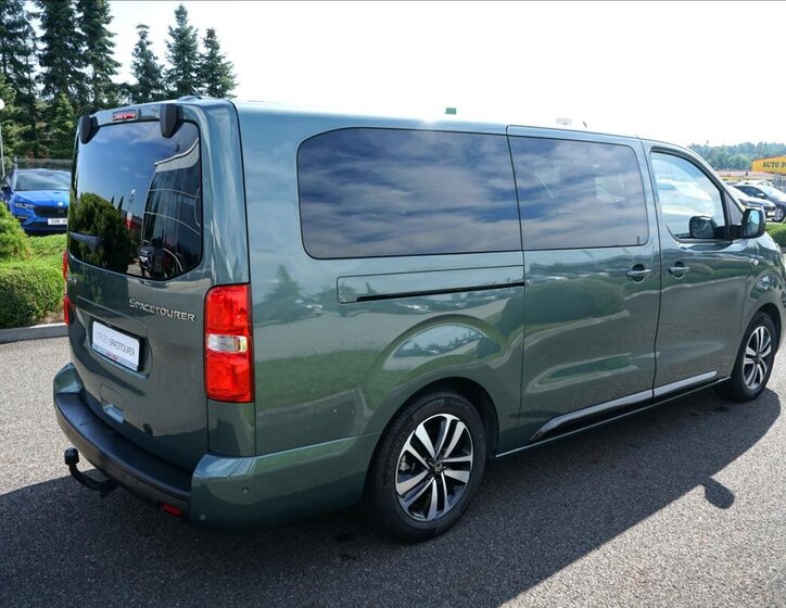 Citroën SpaceTourer MPV 2,2 l 133 kw