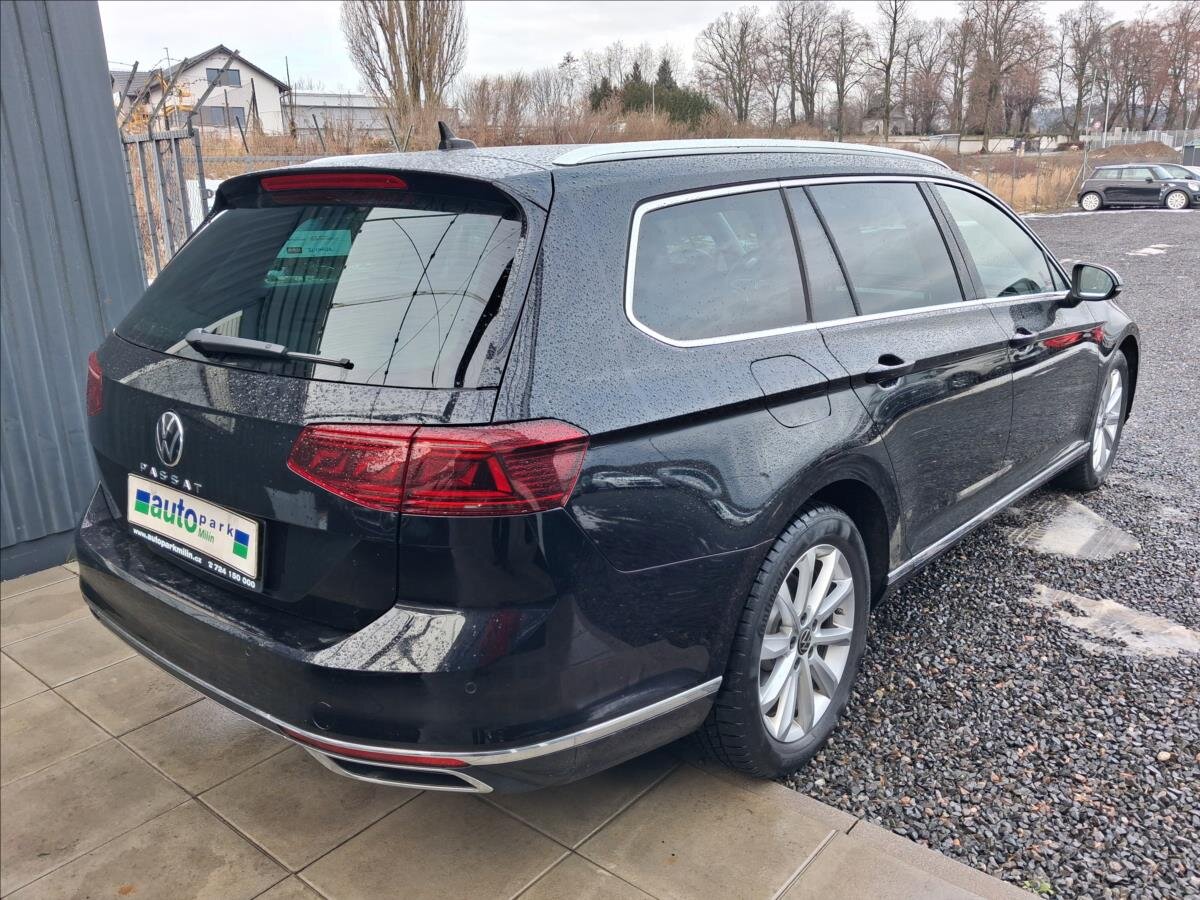 Volkswagen Passat Kombi 2,0 l 110 kw