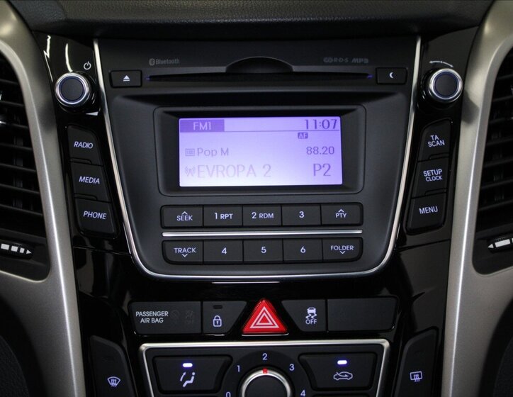 Hyundai i30 Kombi 1,6 l 99 kw