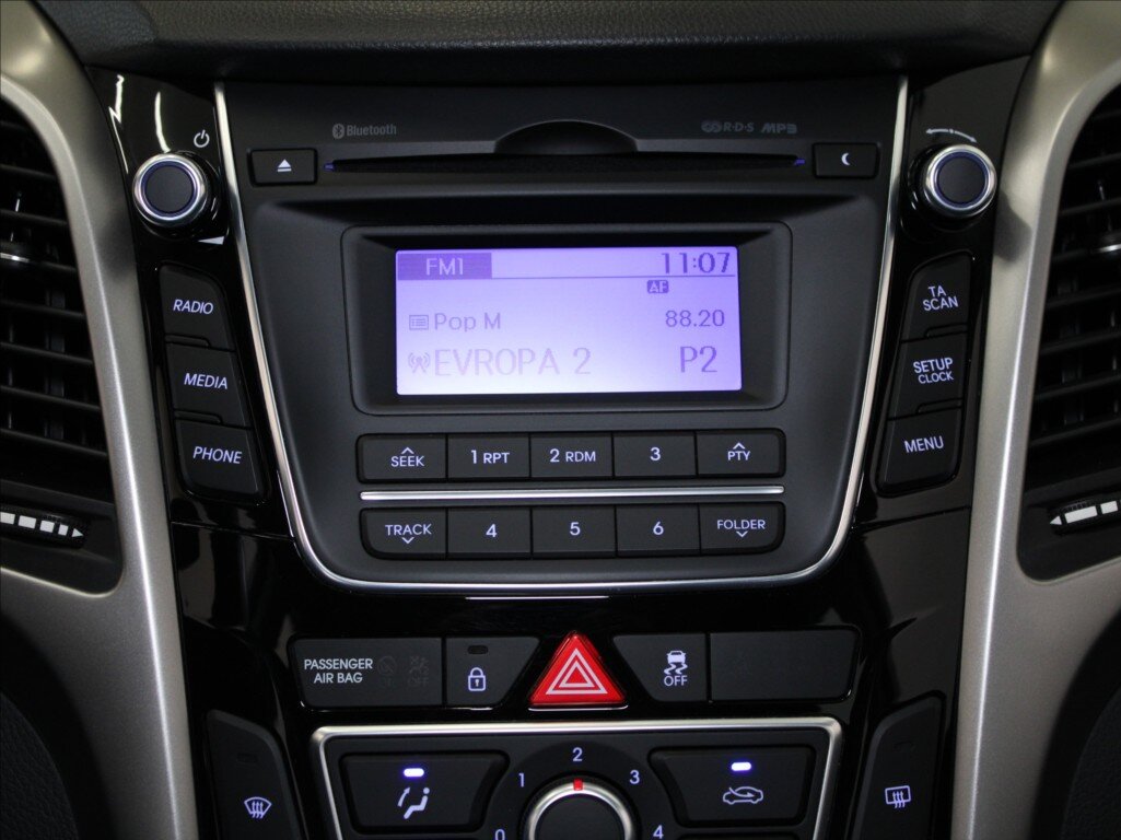 Hyundai i30 Kombi 1,6 l 99 kw