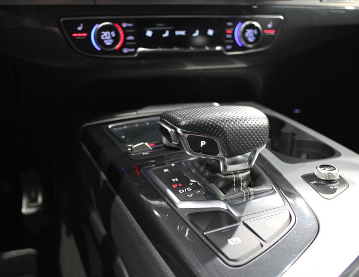 Audi Q7 SUV 3,0 l 200 kw