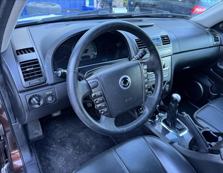 SsangYong Rexton SUV 2,0 l 114 kw