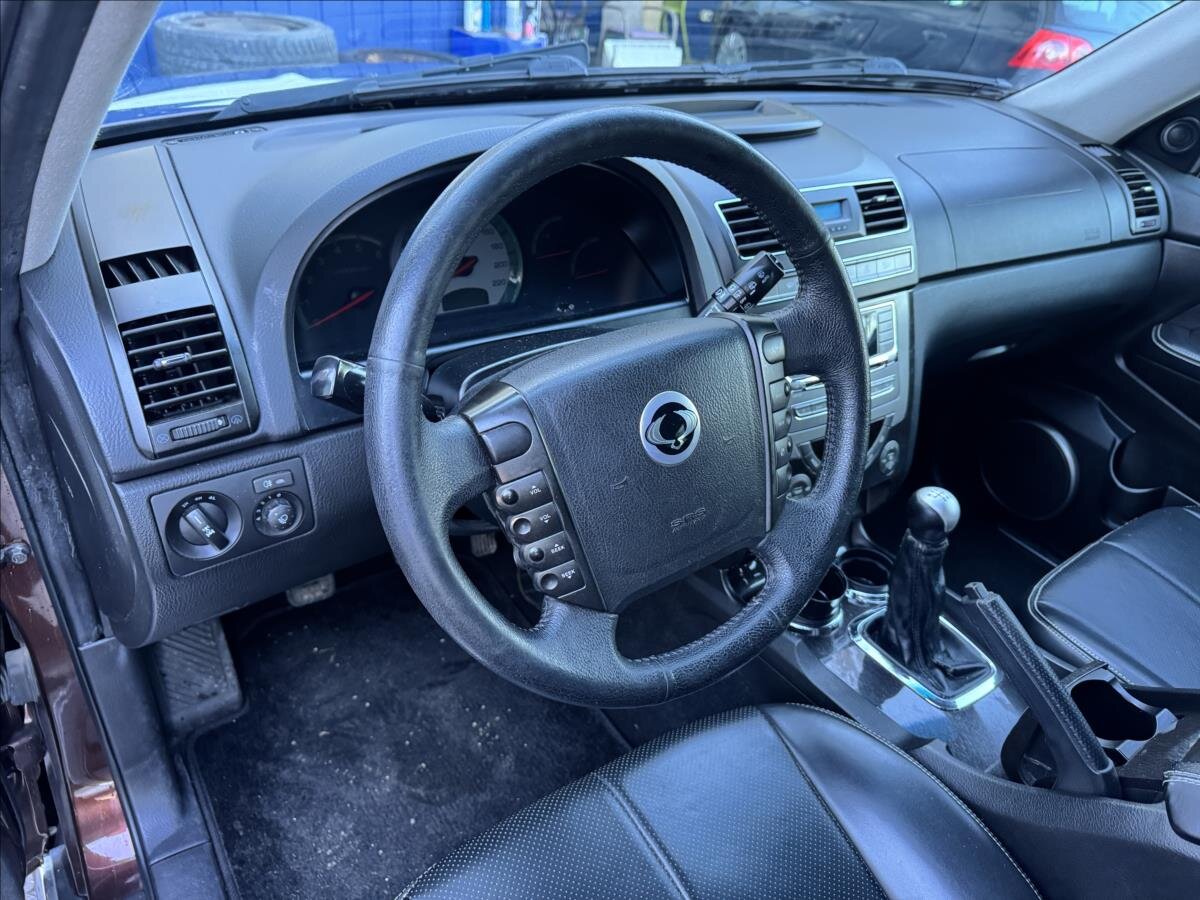 SsangYong Rexton SUV 2,0 l 114 kw