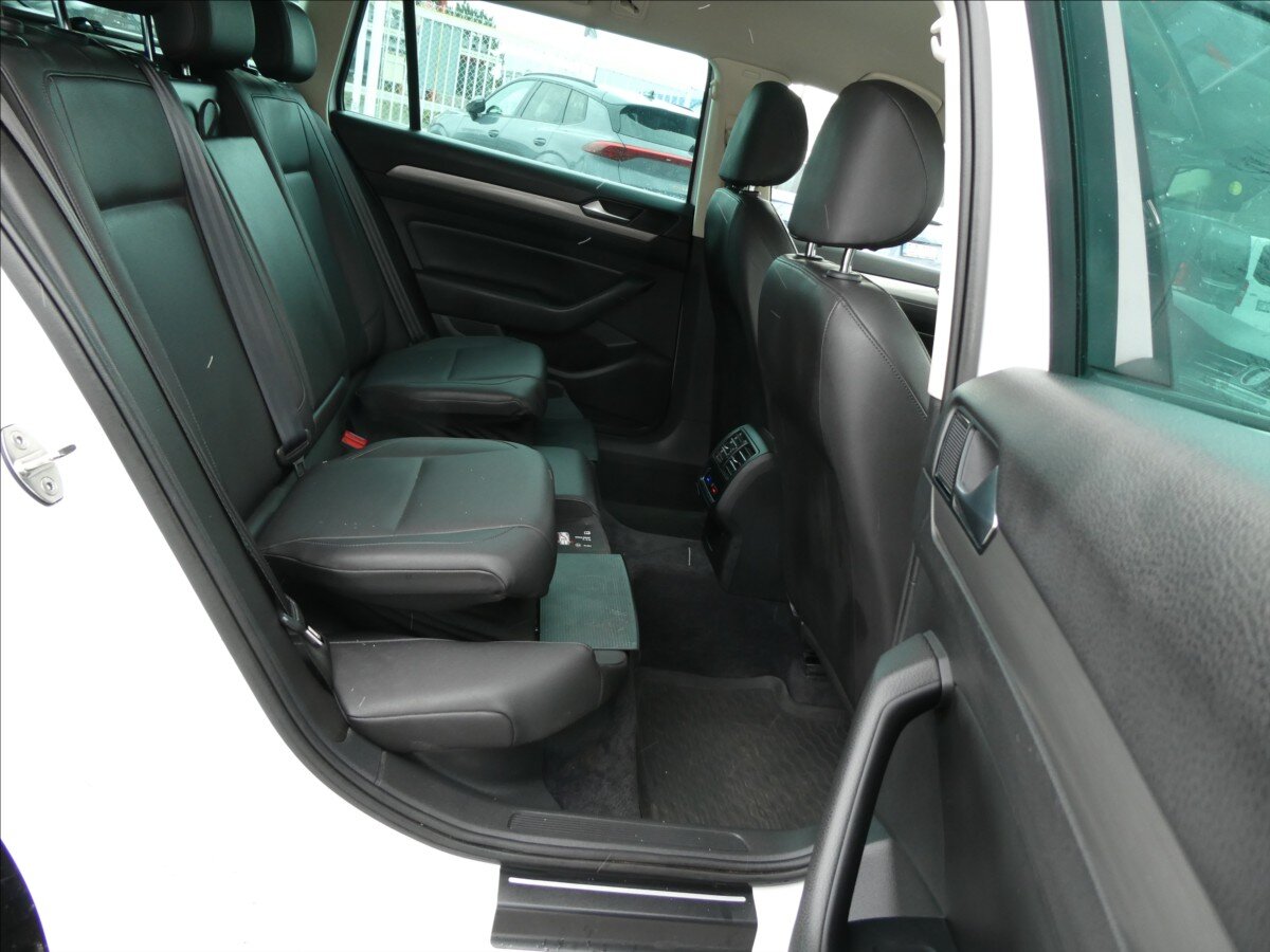 Volkswagen Passat Kombi 2,0 l 110 kw