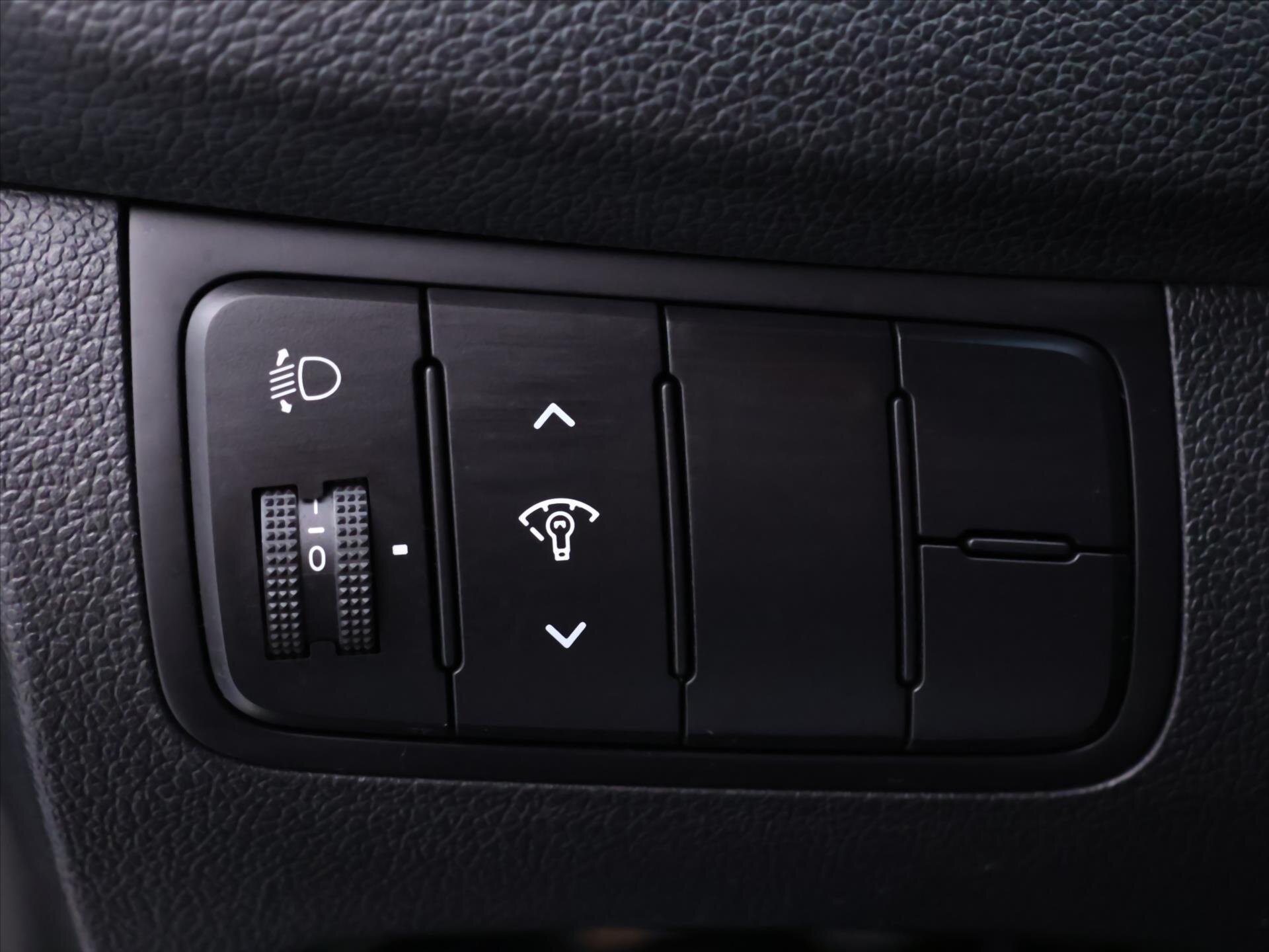 KIA Ceed Hatchback 1,6 l 99 kw