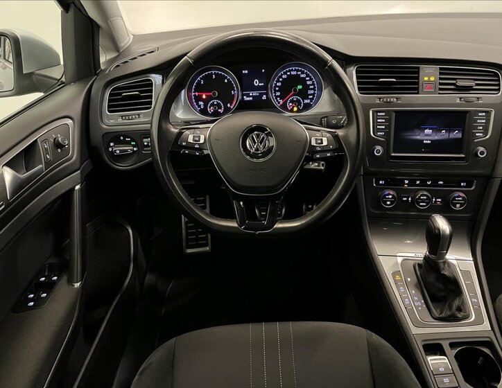 Volkswagen Golf Kombi 2,0 l 135 kw