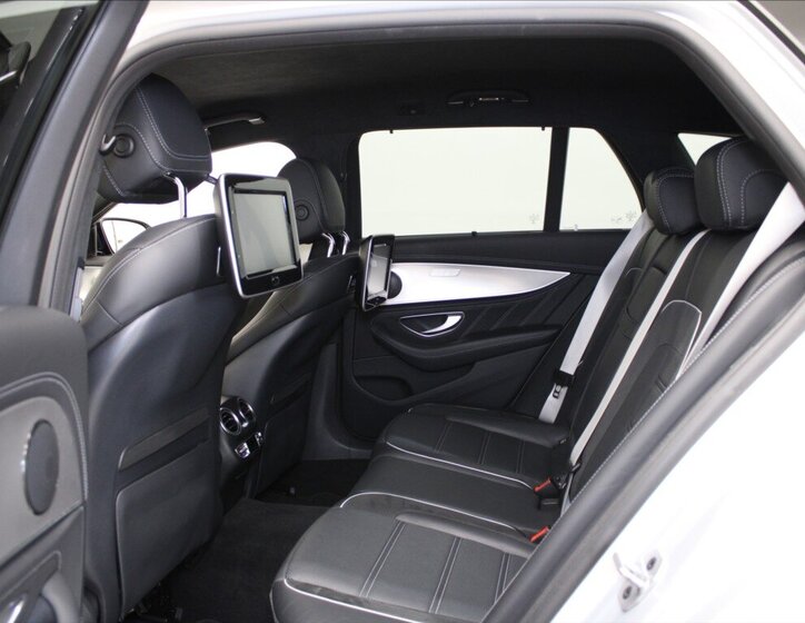 Mercedes-Benz Třídy E Kombi 4,0 l 450 kw