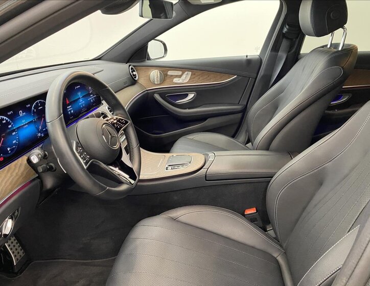 Mercedes-Benz Třídy E Kombi 2,0 l 143 kw