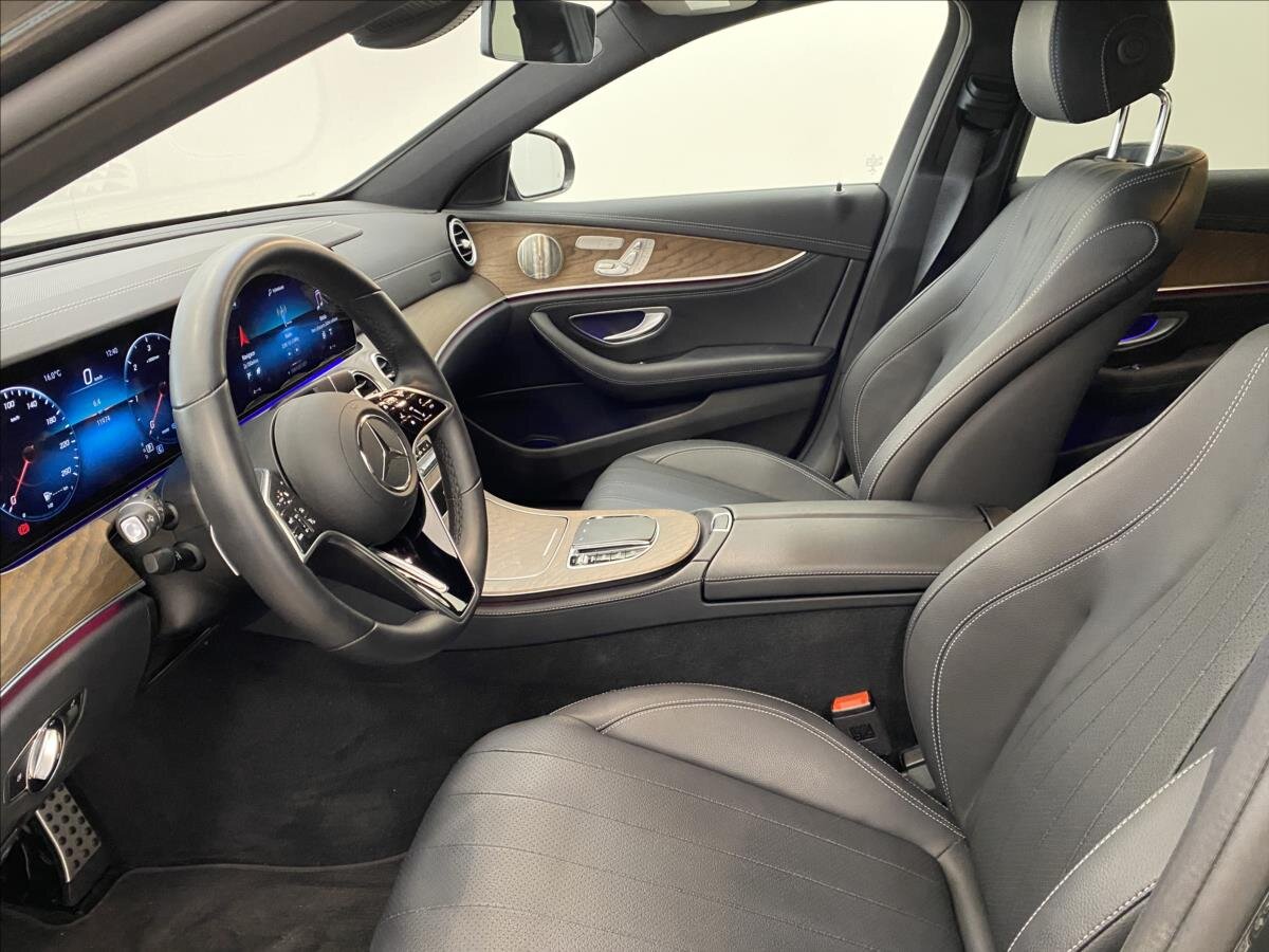 Mercedes-Benz Třídy E Kombi 2,0 l 143 kw