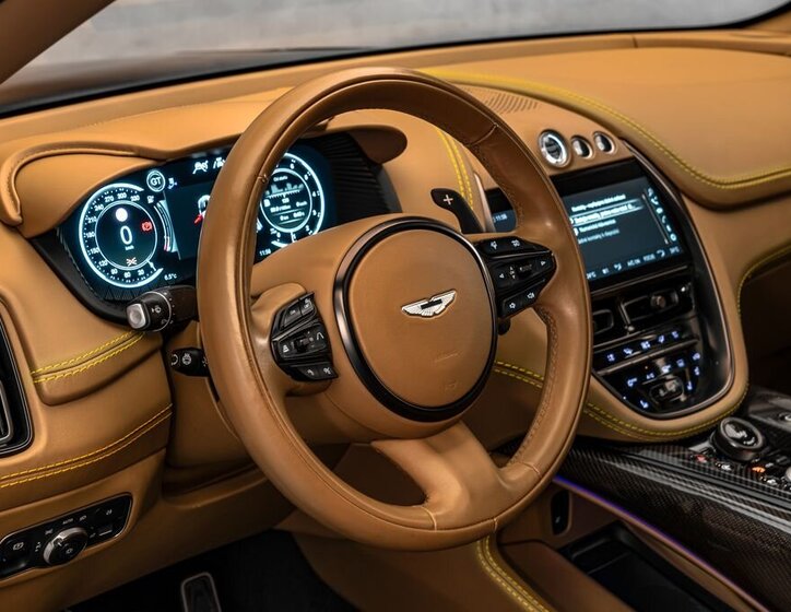 Aston Martin Ostatní SUV 4,0 l 520 kw