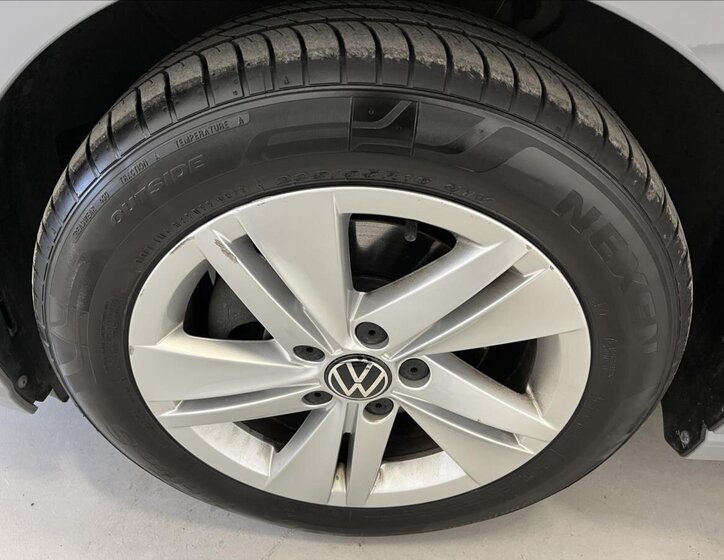 Volkswagen Golf Hatchback 1,5 l 110 kw