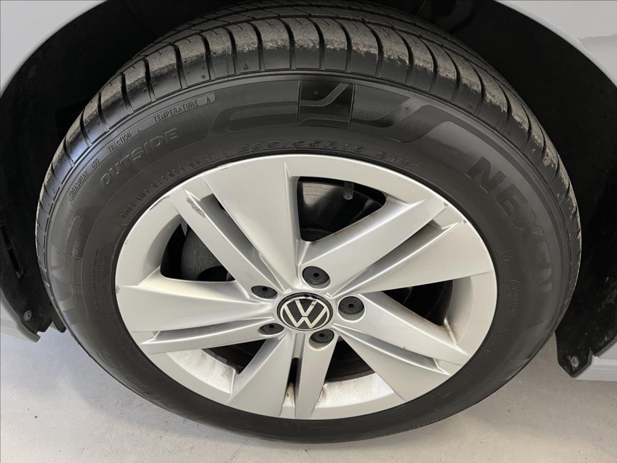 Volkswagen Golf Hatchback 1,5 l 110 kw