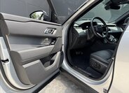 Land Rover Range Rover Velar SUV 2,0 l 150 kw