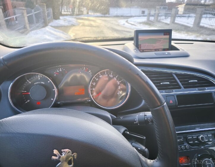 Peugeot 3008 MPV 0,0 82 kw