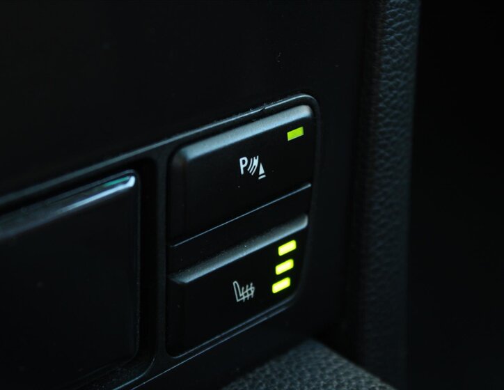 BMW Řada 5 Kombi 3,0 l 145 kw