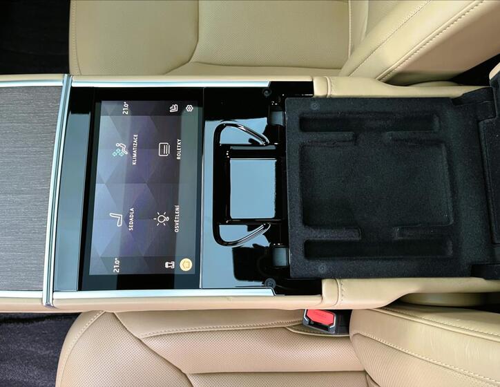 Land Rover Range Rover 45