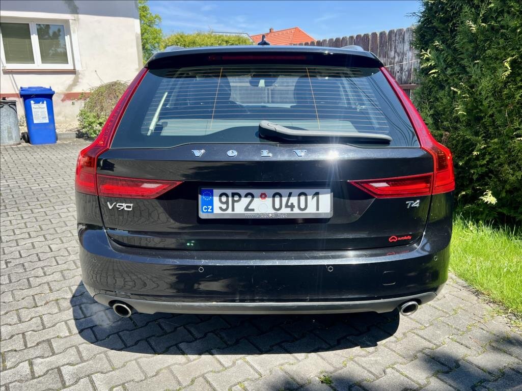 Volvo V90 Kombi 2,0 l 140 kw