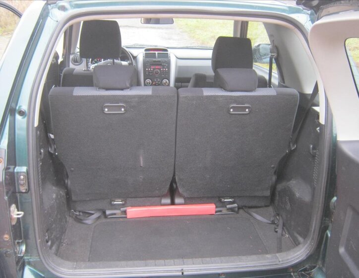 Suzuki Grand Vitara 12